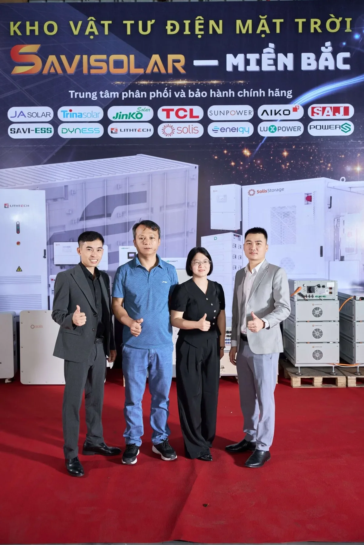 Đối tác tại sự kiện khai trương SAVISOLAR miền Bắc