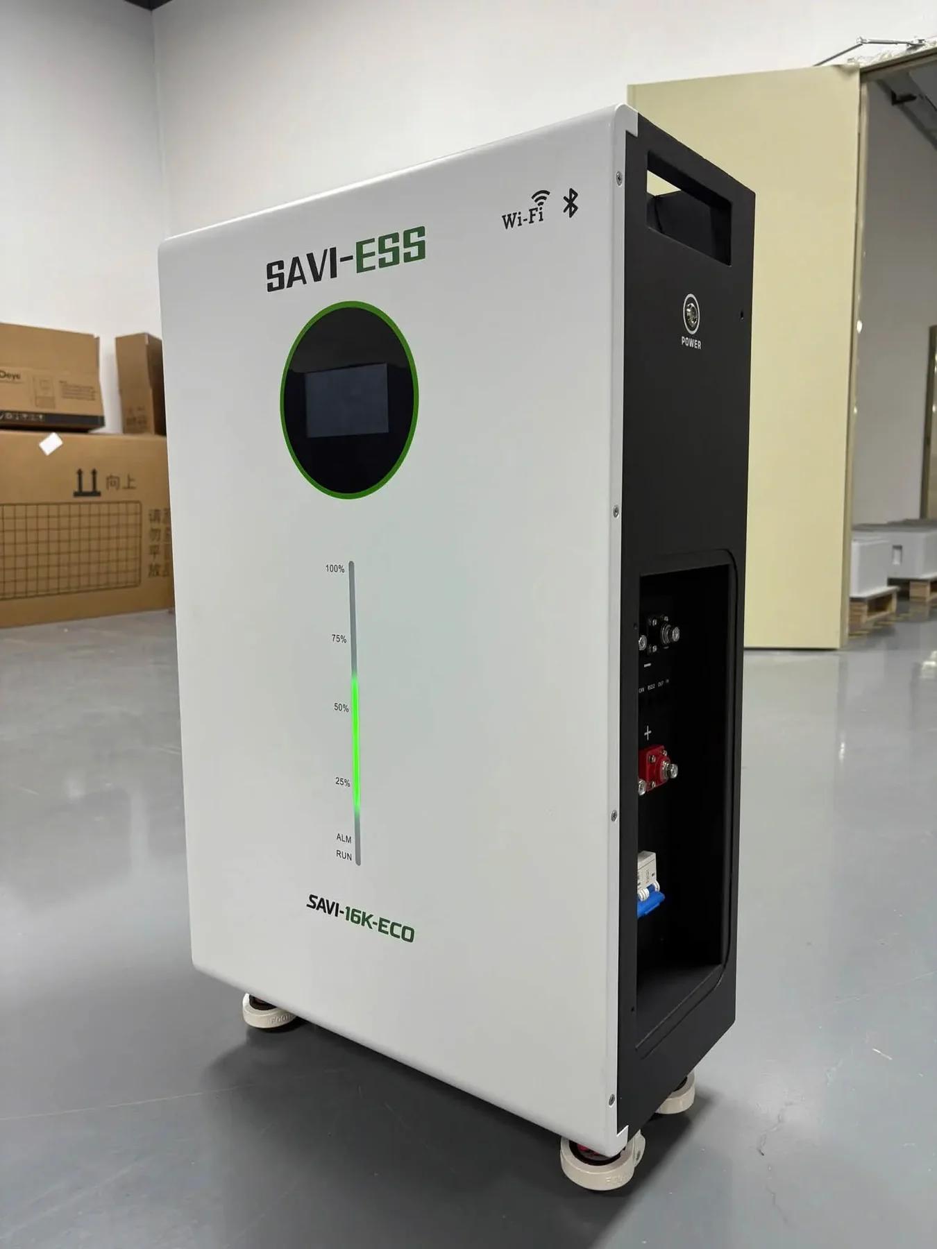 Hai thiết bị lưu trữ SAVI-ESS tại khu trưng bày